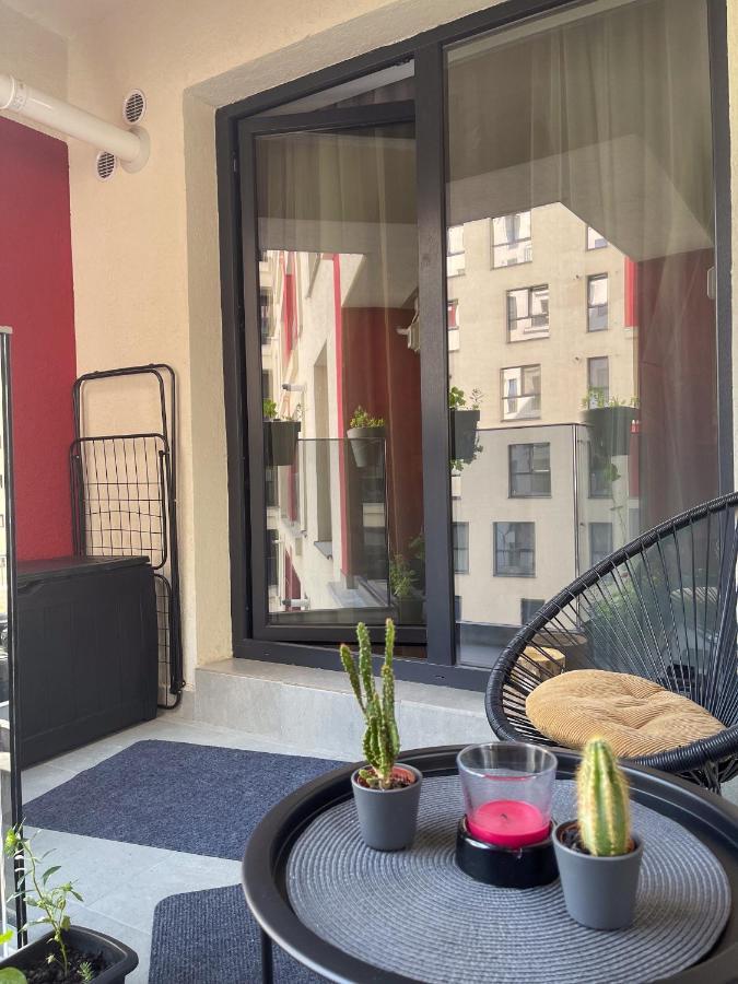 Puzzle Studio Bucureşti Exterior foto